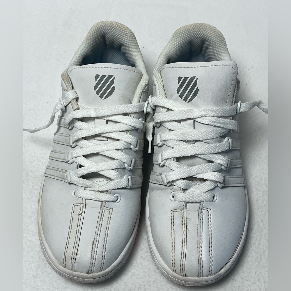 K-Swiss White Low-Top Lace-Up Sneakers
